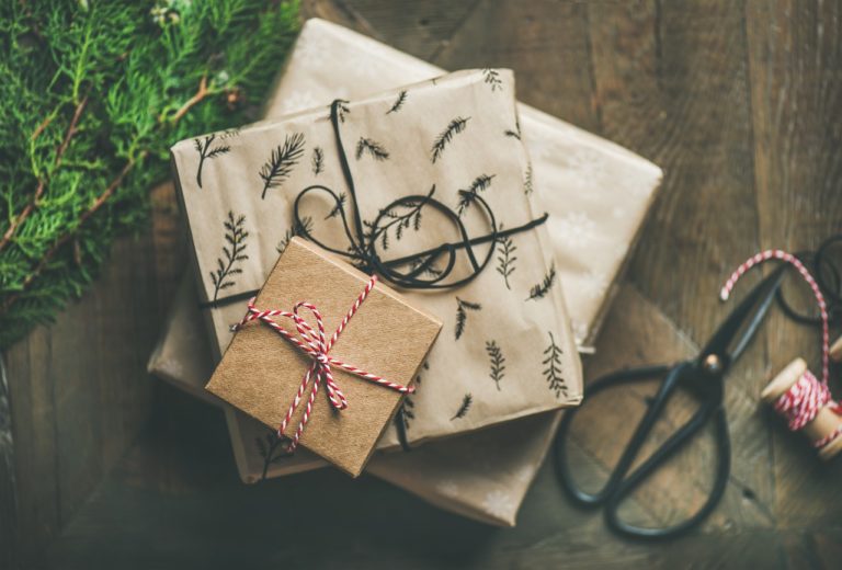 5 Tips on Celebrating Fantastic Holidays with Yourself