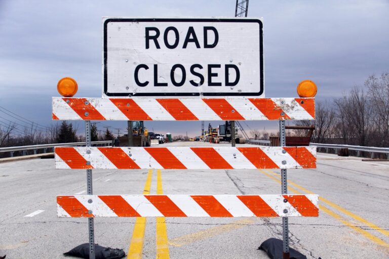Boundaries at the Barricades: Setting Limits and Saying No in All Types of Relationships